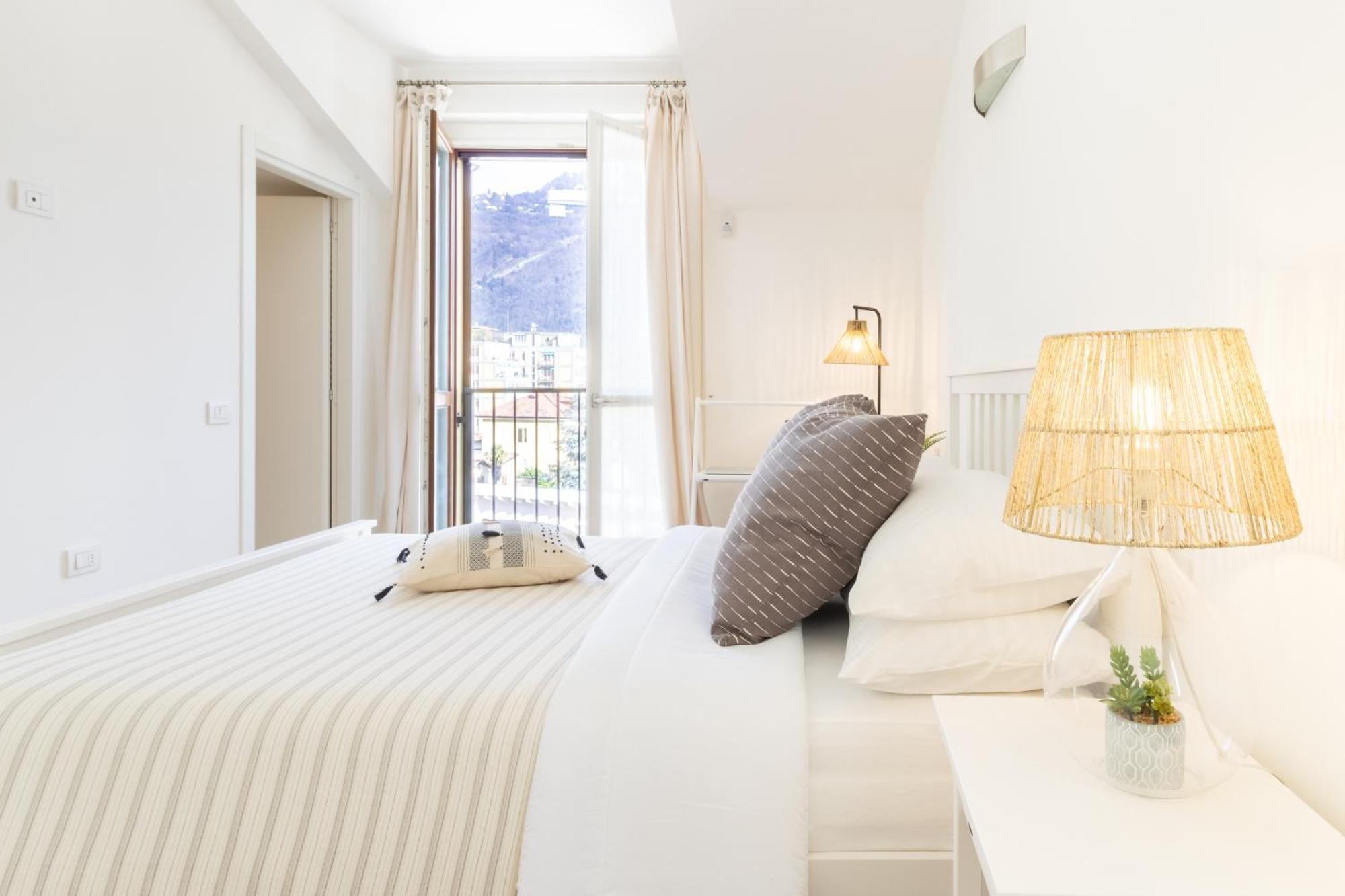 Dream Suite In Côme Esterno foto